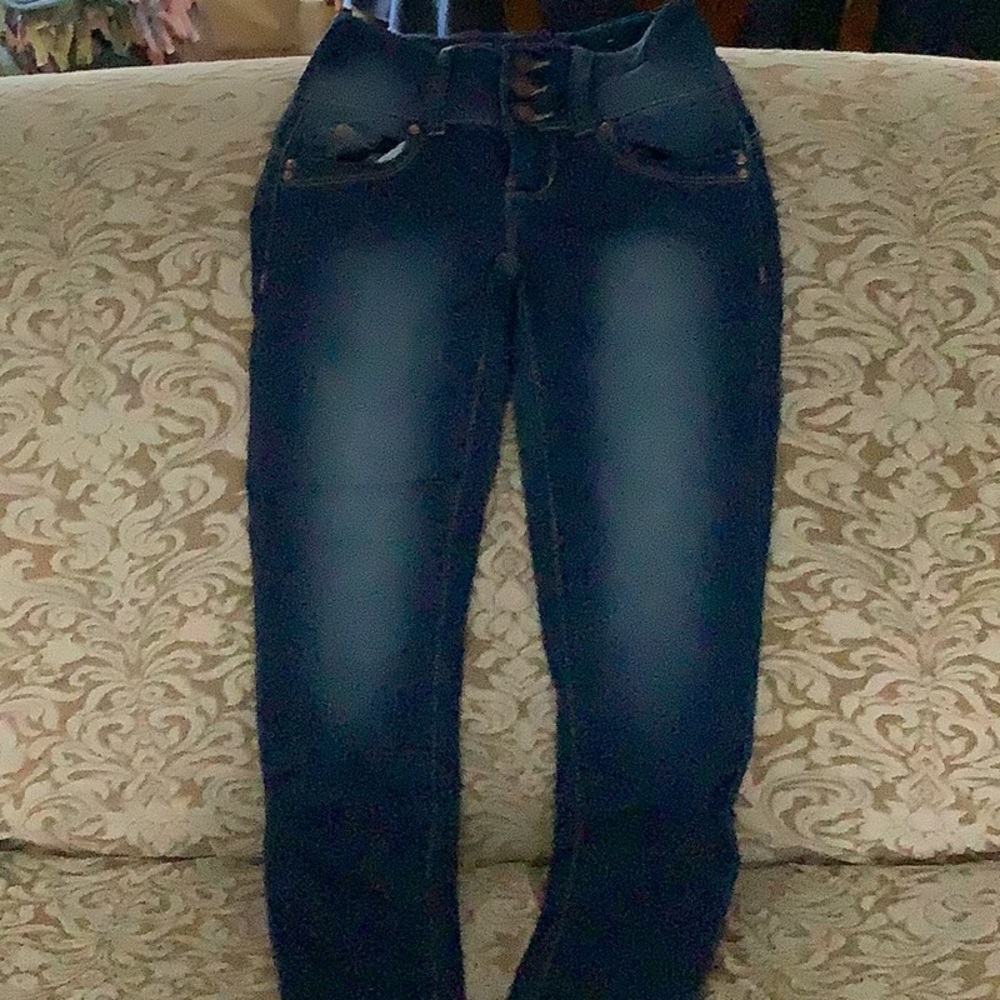 Skinny jeans capri length